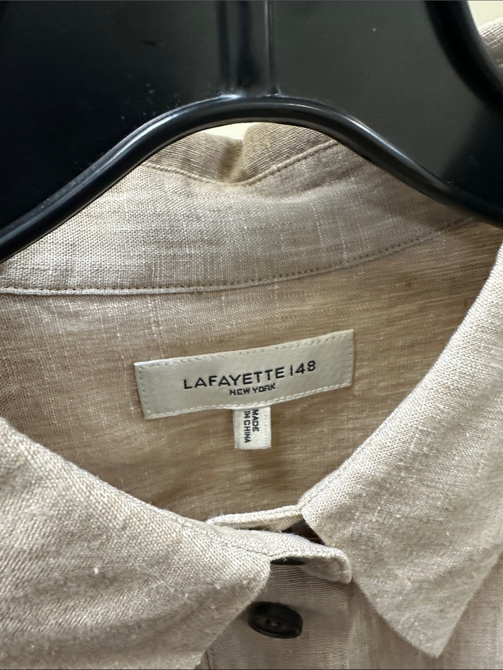 Lafayette 148 New York Linen Button-Front Short-Sleeve Top in Light Beige - Picture 2 of 3